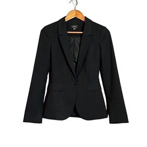Mexx black single button blazer.